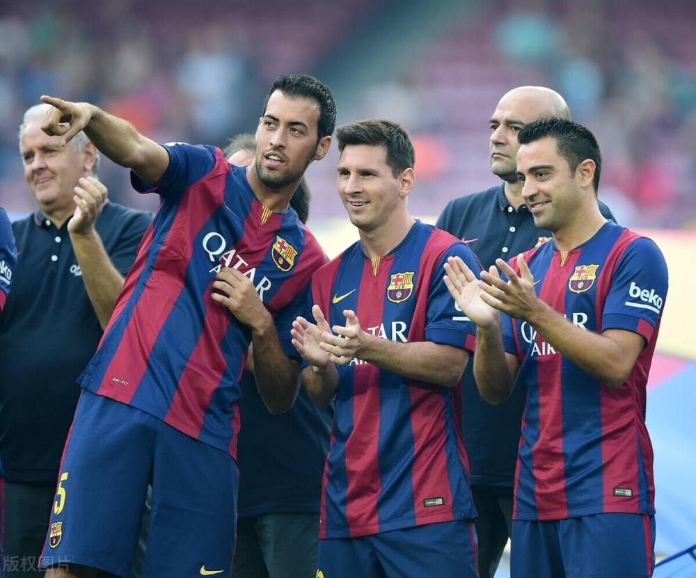 开云下载-梅西连续两场独中三元，巴萨轻松取胜