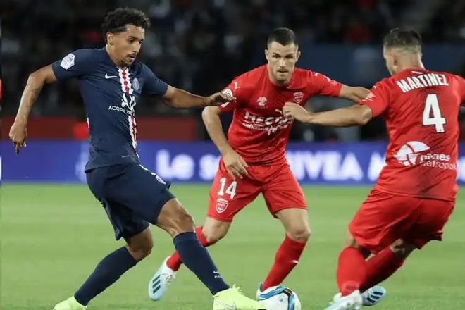 开云体育下载-兰斯队主场遭遇丢分,球迷情绪低落的简单介绍