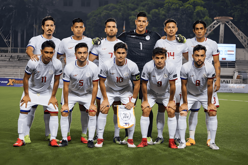 西亚球队实力强大,备战重要比赛 西亚球队实力强大,备战重要比赛