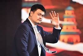 包含姚明担任广东男篮总经理引发球迷热议的词条