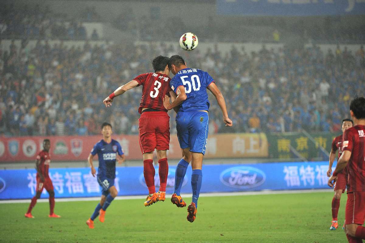 冠军之争不断升温,劲旅相继取胜的简单介绍 冠军之争不断升温,劲旅相继取胜的简单介绍