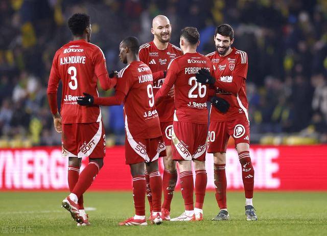 开云体育登录-南特队在法甲联赛中凭借出色表现获胜