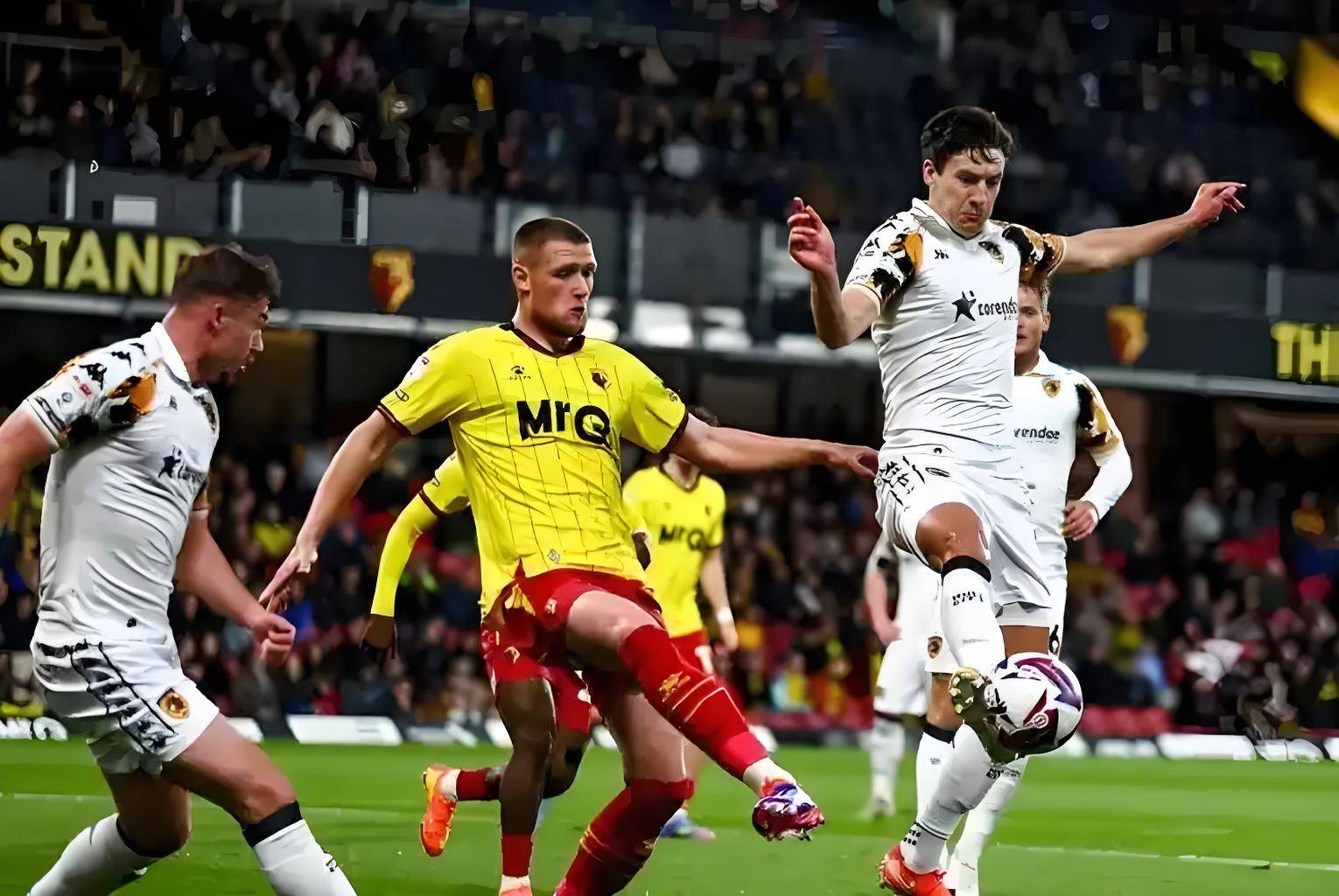 开云体育APP下载-包含伯恩利客场逆转沃特福德，取得重要三分的词条