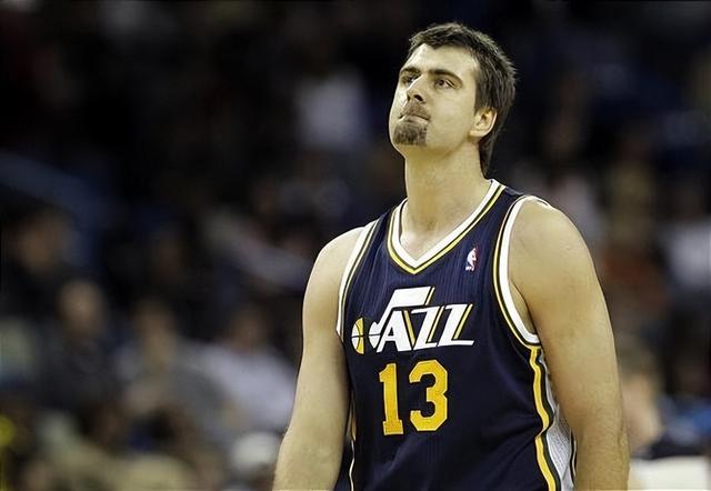 开云体育官方网站-包含瑞士中锋大放异彩赢得教练青睐的词条