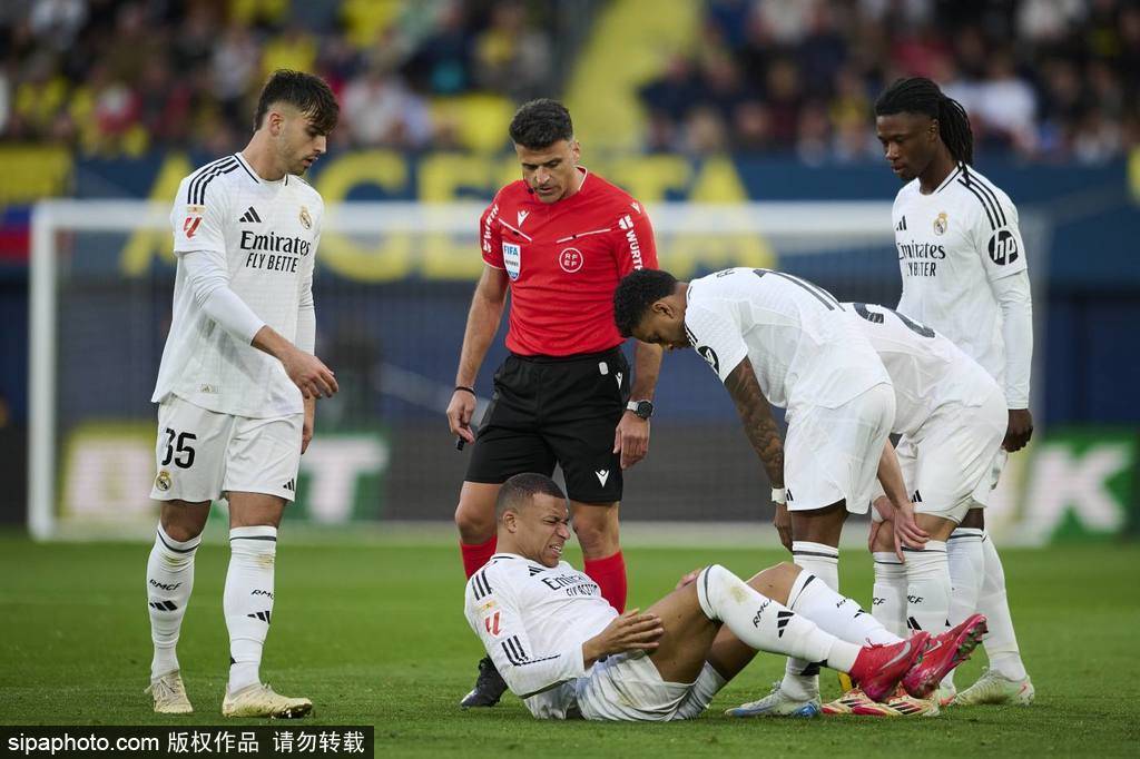 瓦伦西亚球员备战主场比赛,全力追逐胜利的简单介绍 瓦伦西亚球员备战主场比赛,全力追逐胜利的简单介绍