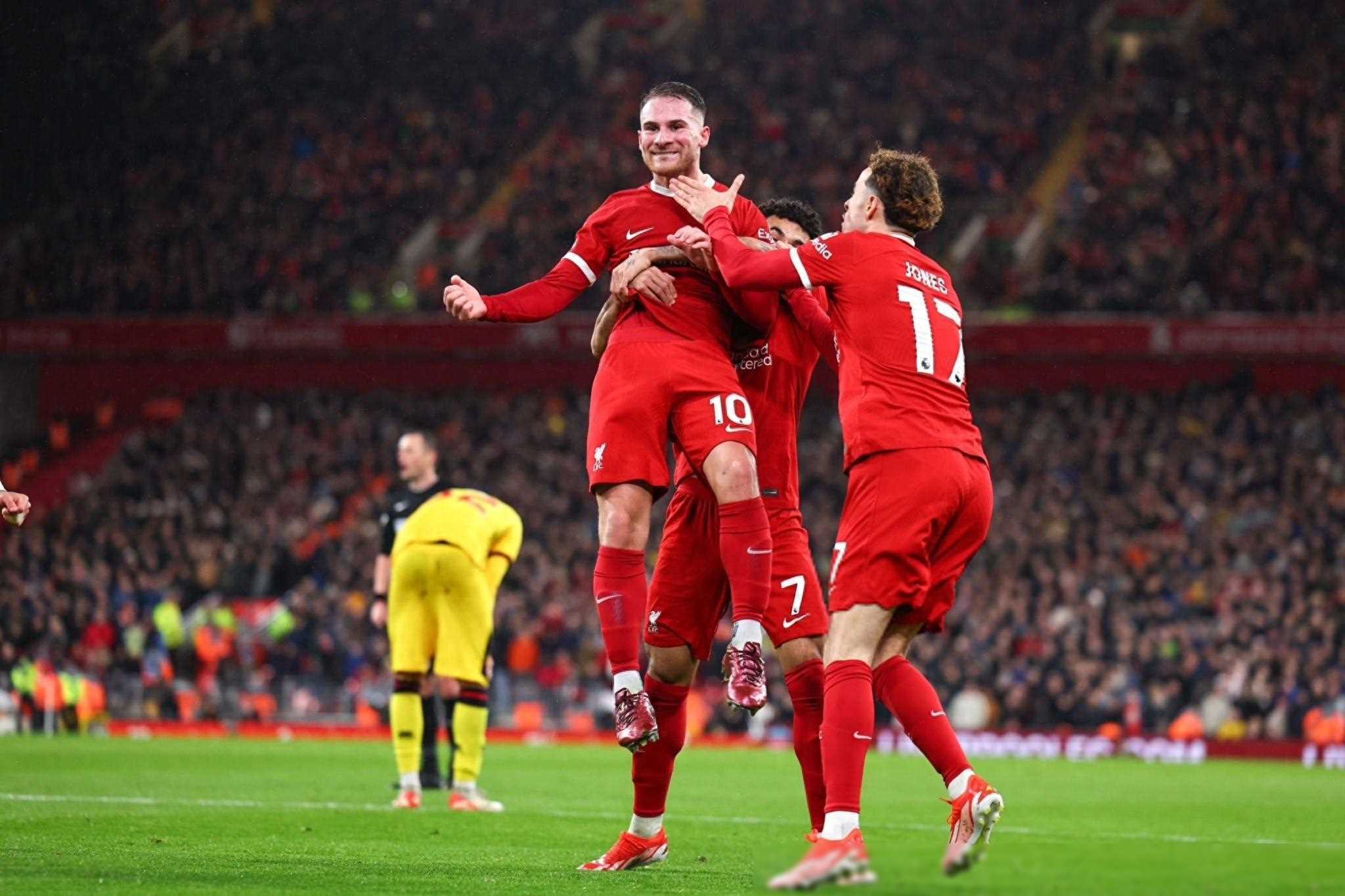 包含巴黎圣日耳曼遭遇史上最大失分,挑战愈发严峻的词条 包含巴黎圣日耳曼遭遇史上最大失分,挑战愈发严峻的词条