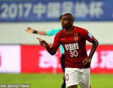 开云下载-包含大洋球队防线坚不可摧，成功晋级强的词条