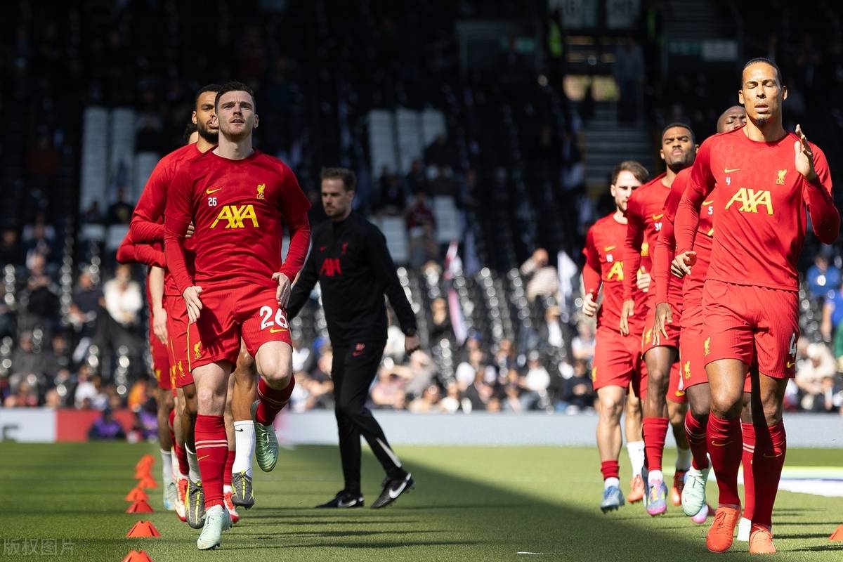 利物浦连遭打击,范戴克受伤报销的简单介绍 利物浦连遭打击,范戴克受伤报销的简单介绍