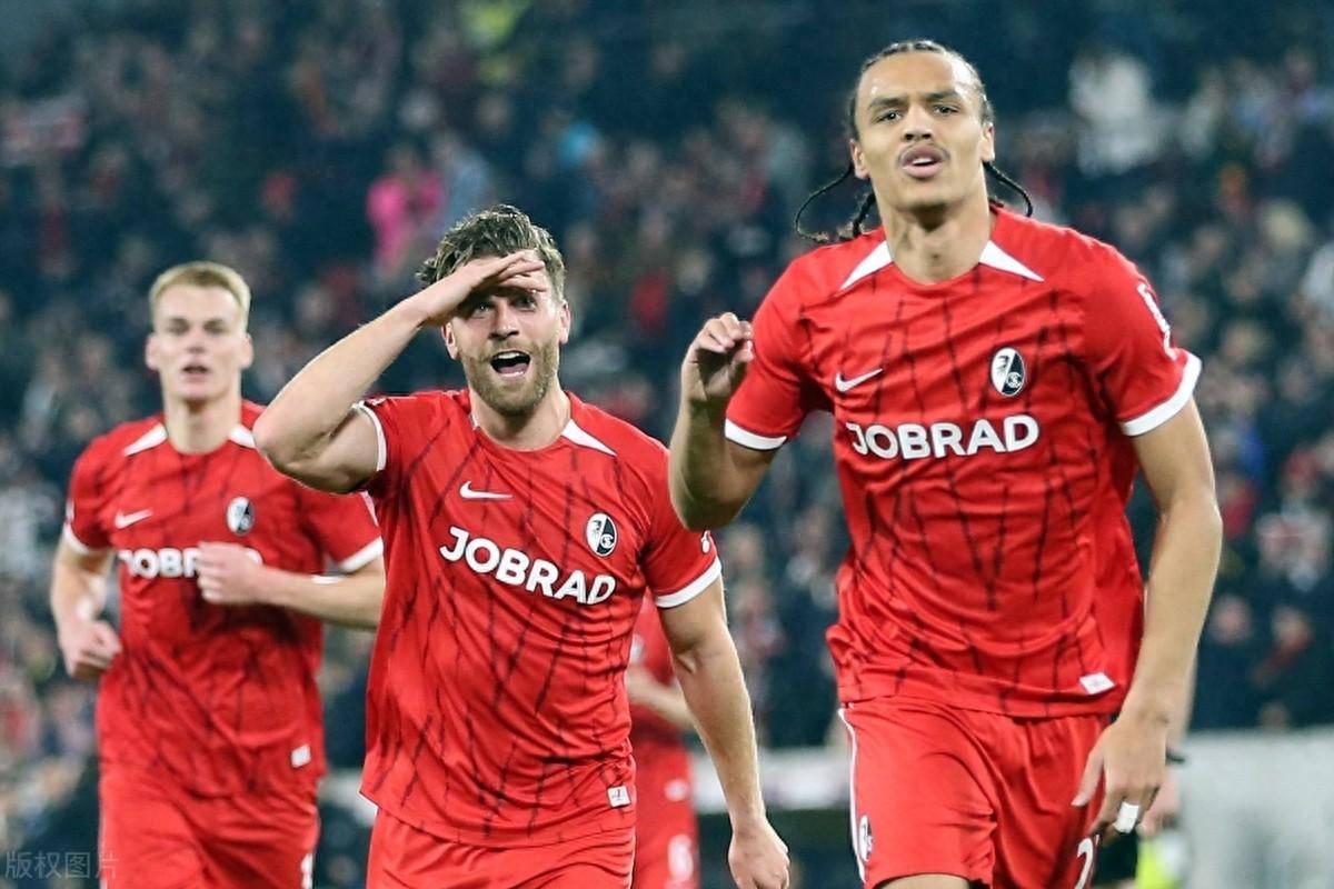 包含逆转胜利球队锋线抢攻领先取得惊喜胜利的词条 包含逆转胜利球队锋线抢攻领先取得惊喜胜利的词条