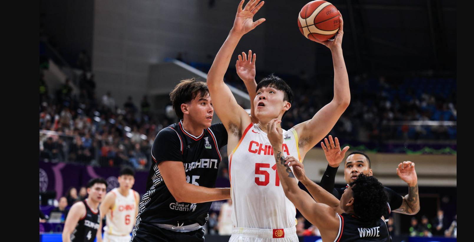 篮球新秀大赛揭幕,球员们怀着激动心情迎接挑战的简单介绍 篮球新秀大赛揭幕,球员们怀着激动心情迎接挑战的简单介绍