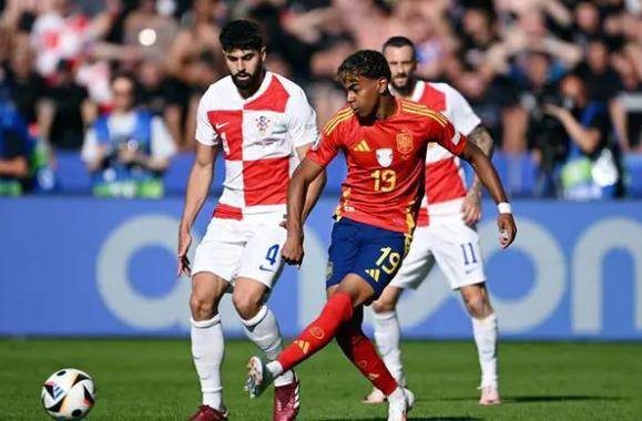 开云下载-关于罗马尼亚国家队实现逆袭，晋级下一轮的信息