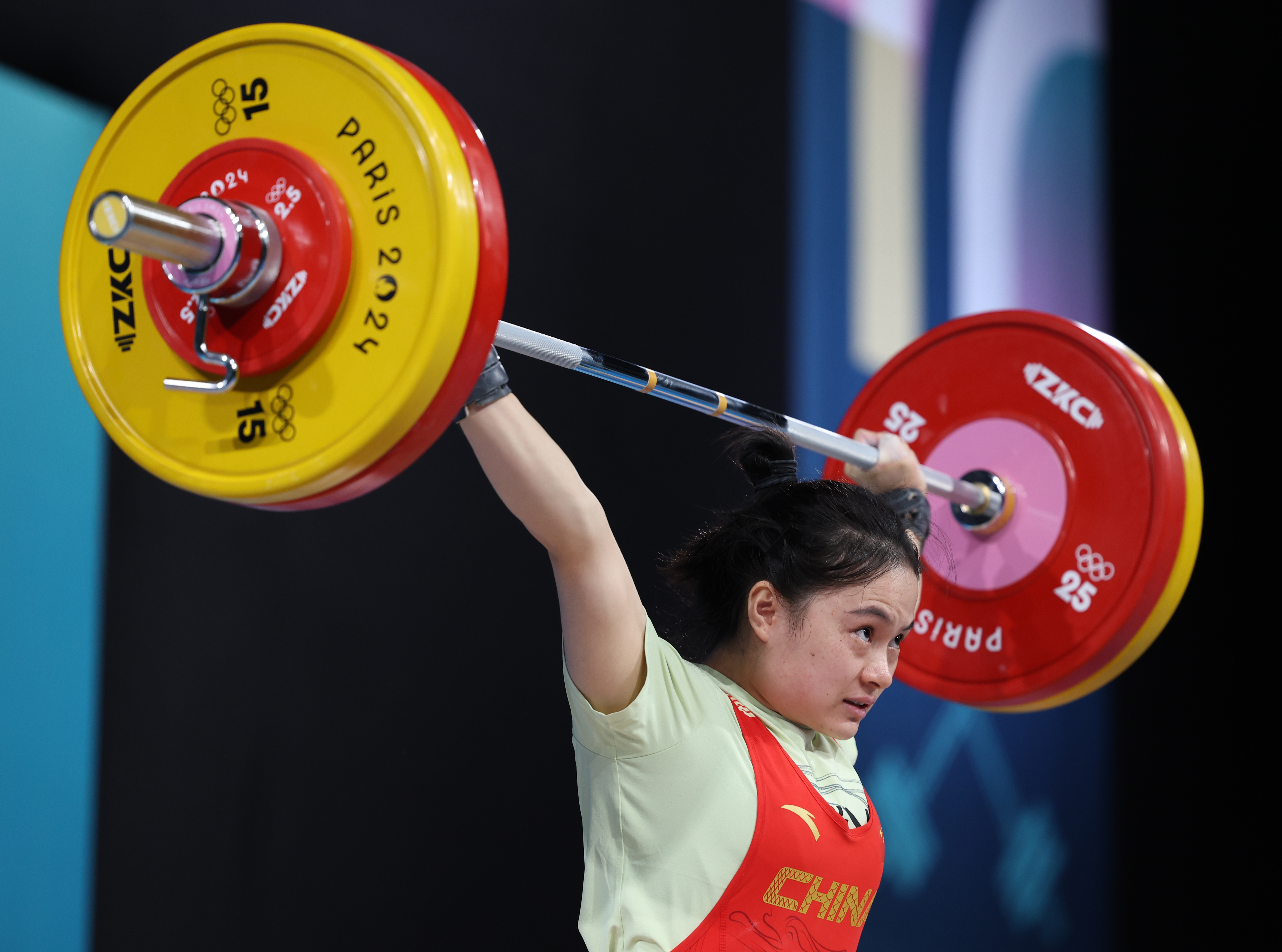 瑞典运动员在举重比赛中力压群雄,夺冠的简单介绍 瑞典运动员在举重比赛中力压群雄,夺冠的简单介绍