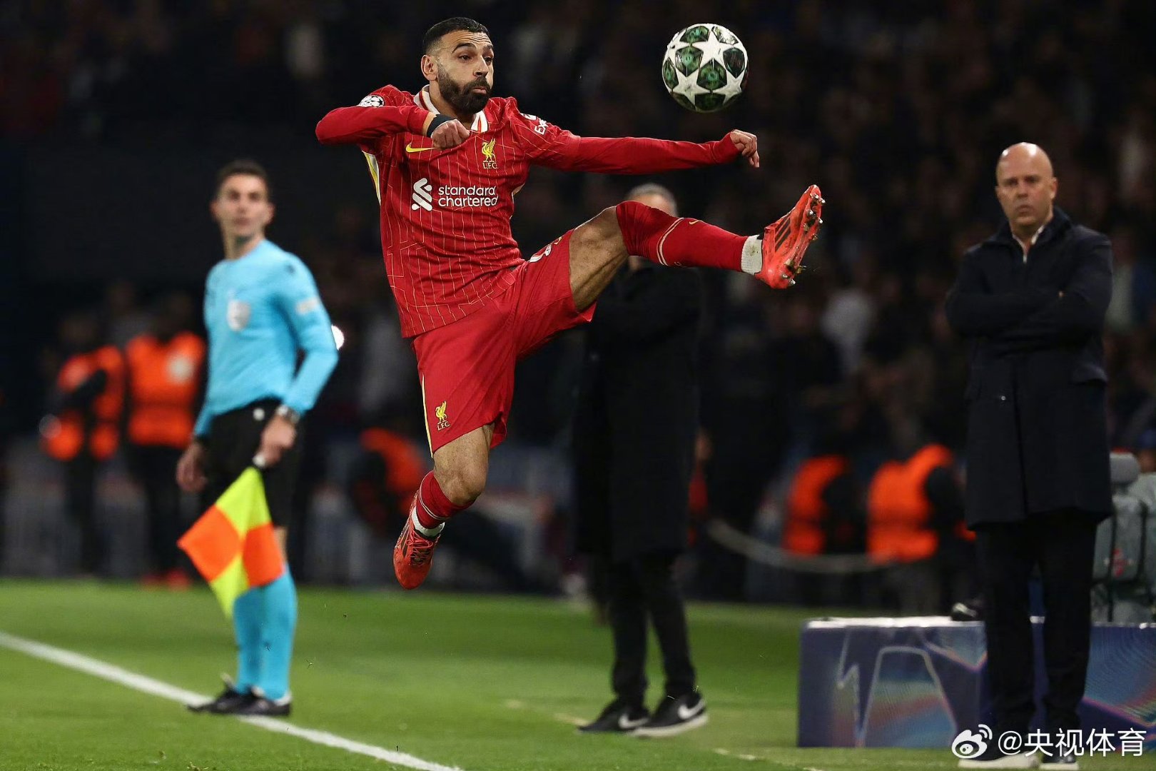 开云体育登录-包含圣埃蒂安豪取比赛胜利，勇往直前的词条