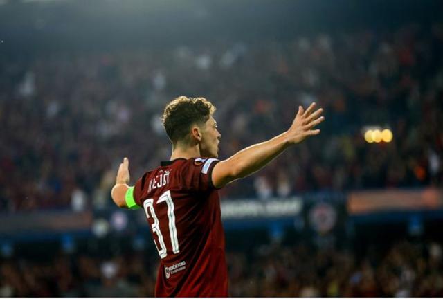 关于捷克豪取胜利,晋级希望大增的信息 关于捷克豪取胜利,晋级希望大增的信息