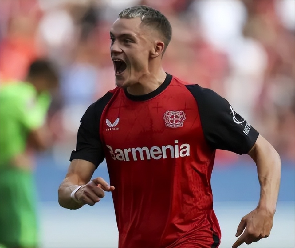 法兰克福球员集体发挥出色,连胜收官 法兰克福球员集体发挥出色,连胜收官