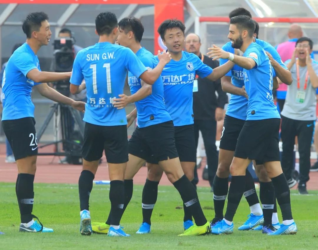 开云体育入口-关于大连一方主场迎战深圳佳兆业，争夺分的信息