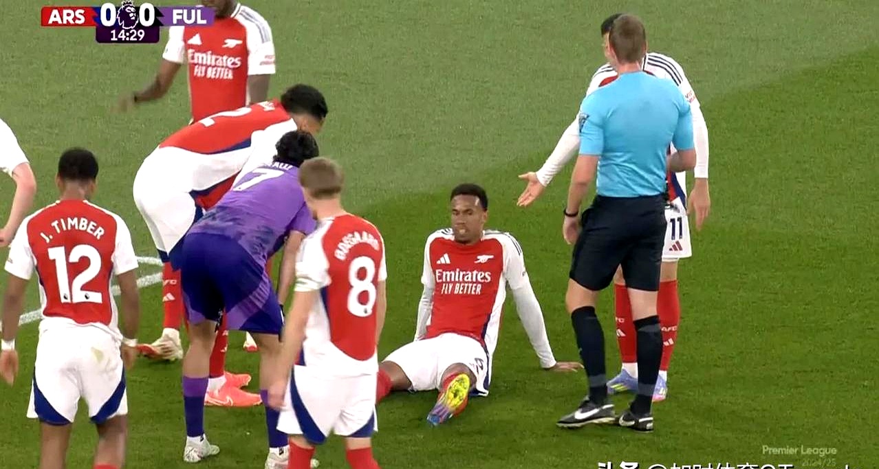 比赛中球员受伤，影响球队表现