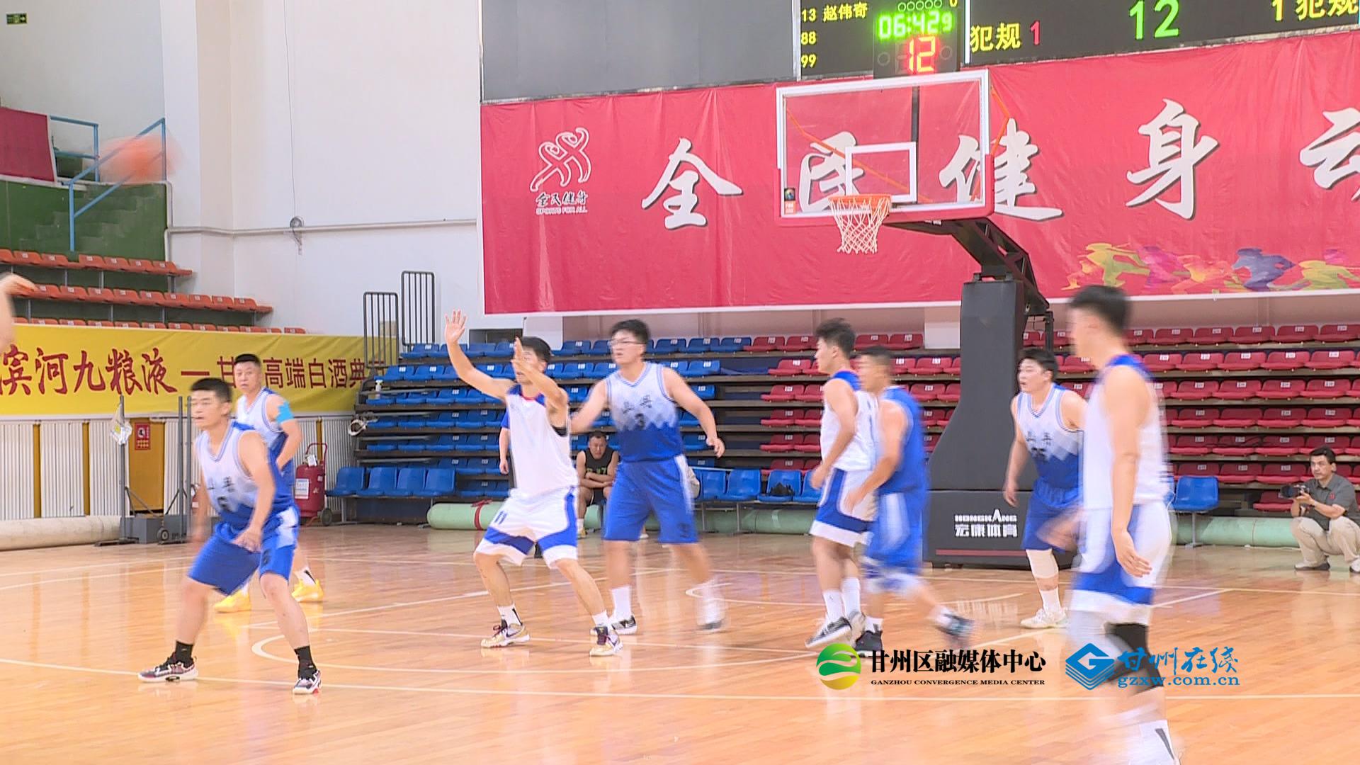 开云体育在线-巨星对决引爆全场，篮球比赛精彩纷呈