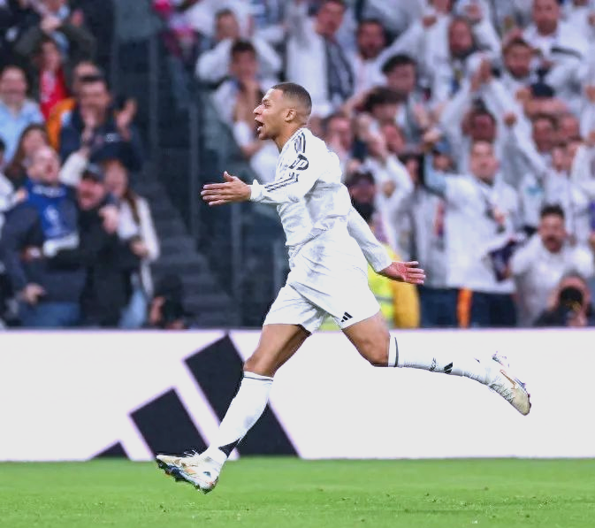 德国遭遇皇马逆转,西甲局势紧张的简单介绍 德国遭遇皇马逆转,西甲局势紧张的简单介绍