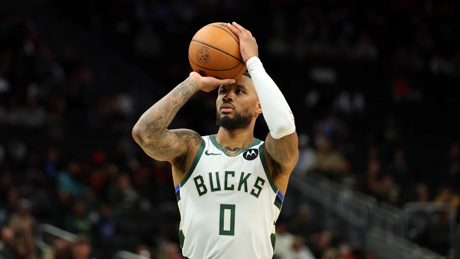 雄鹿战胜热火，取得东部榜首