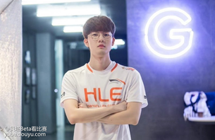 开云体育-V5横扫BLG,Clid高光表现的简单介绍