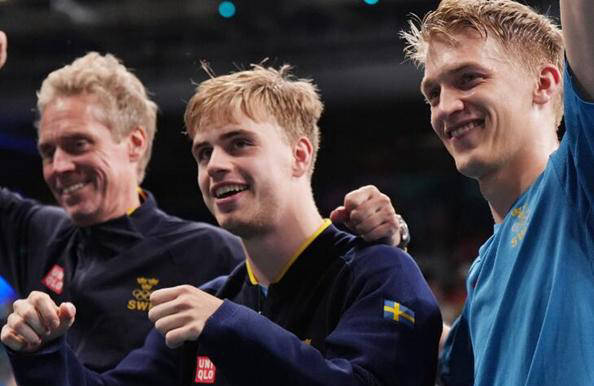 英格兰队险胜瑞典队,张本智和统治全场 英格兰队险胜瑞典队,张本智和统治全场