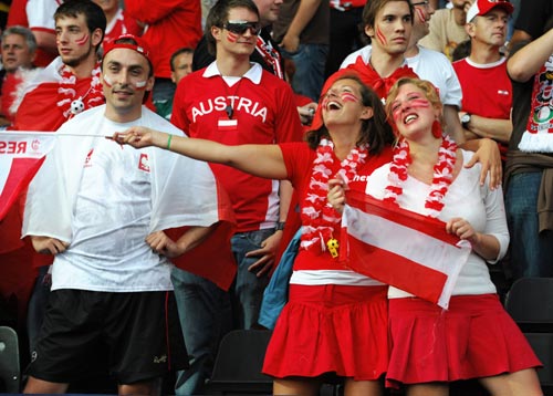 开云体育APP下载-波兰队翻盘奥地利队，奥恰洛夫带队取胜