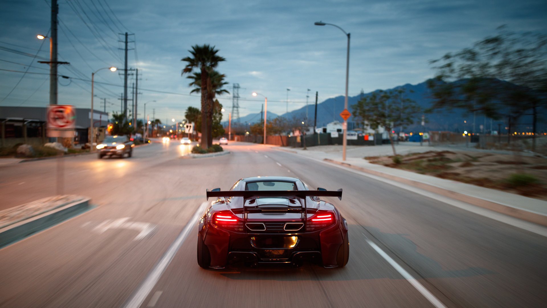 开云官网-帝国残阳,梅西如何掌控罗马鏖战中的风暴之眼