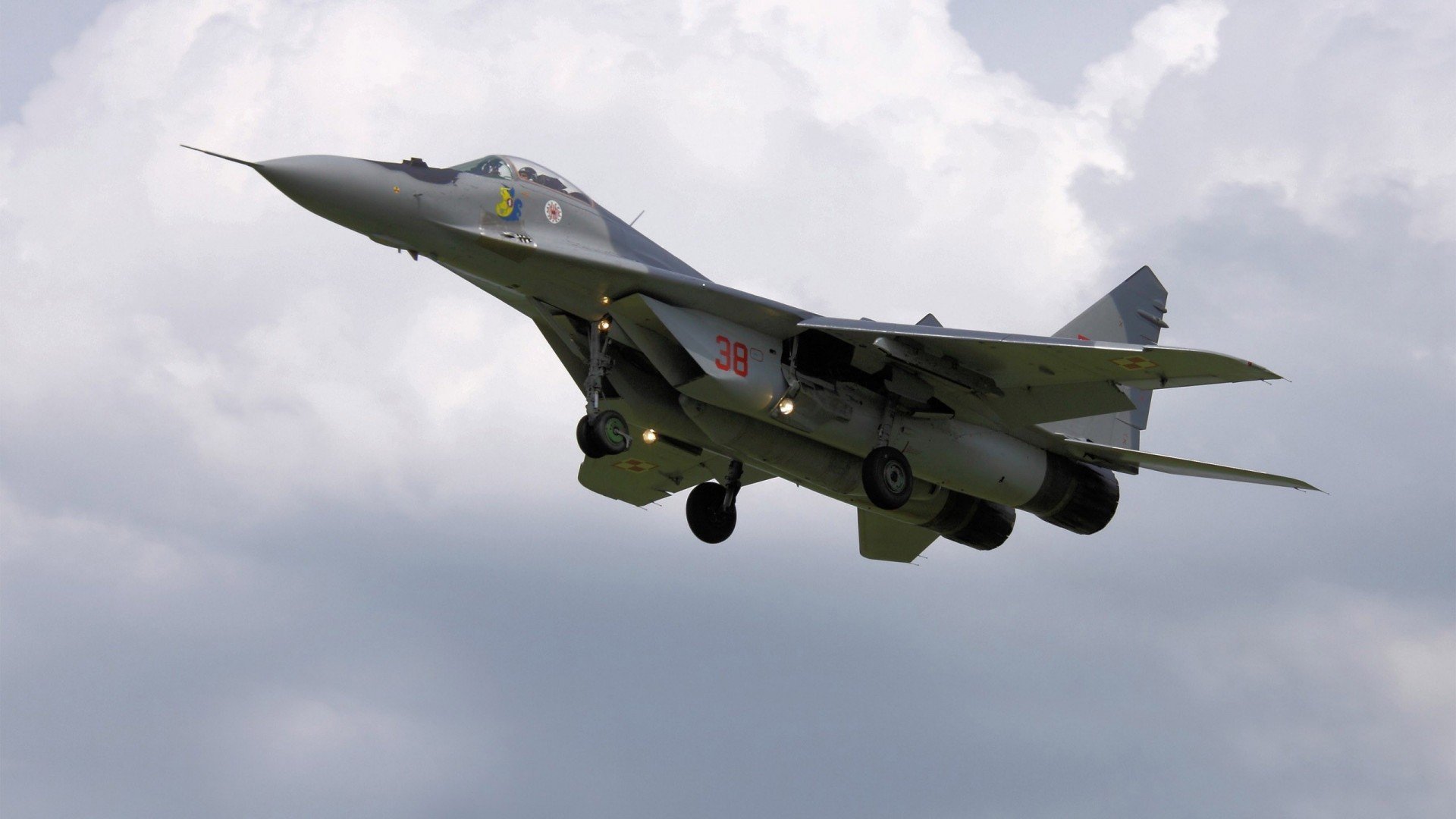 开云体育下载-劳塔罗一剑封喉定乾坤，那不勒斯沉稳制胜撼桑巴