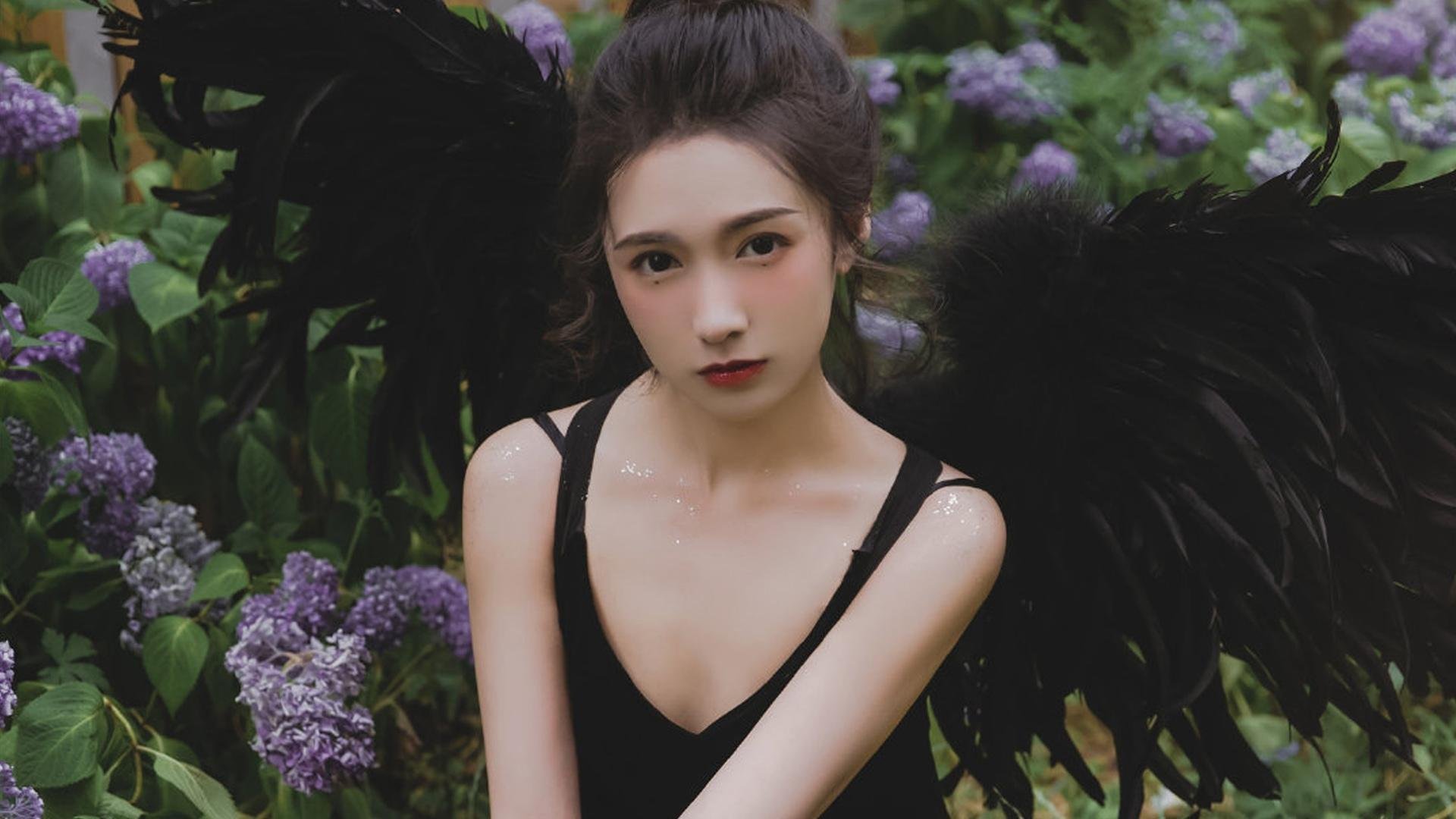 开云体育app-蓝门神钉死悬念，枪手弹雨压制三狮