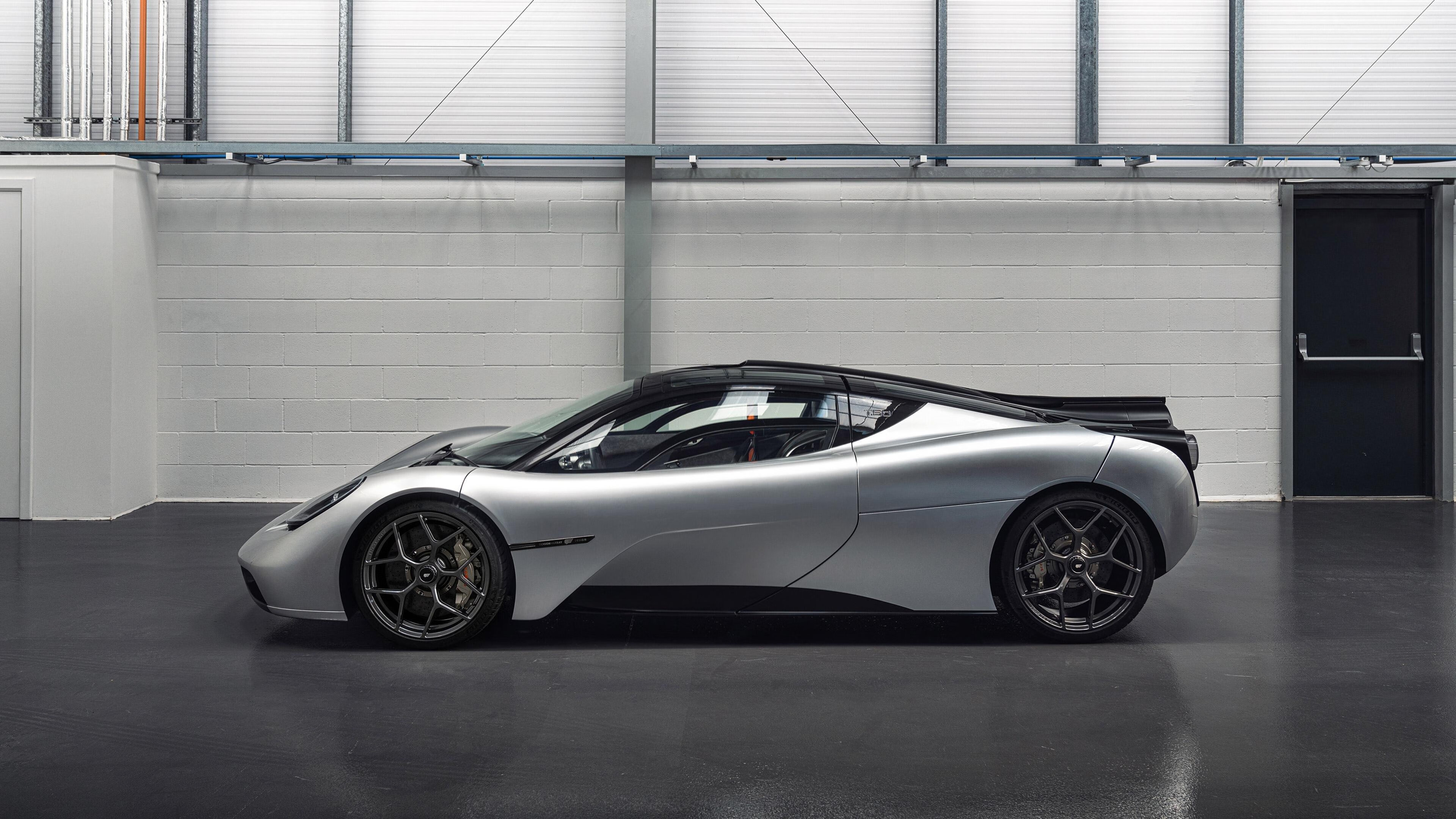 绿茵烽火燃沙漠,拉什福德一剑惊鸿—记尼日利亚与沙特之战中的璀璨星辰