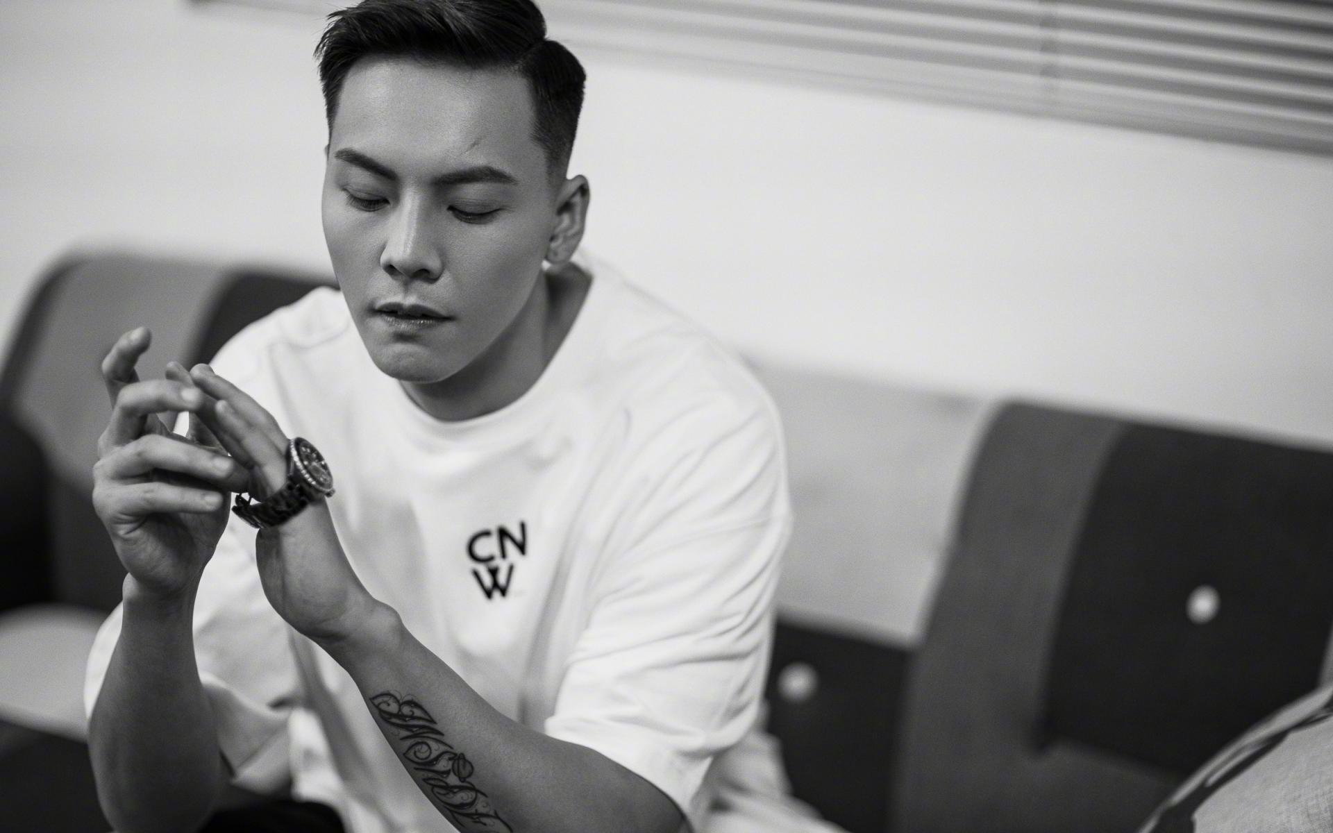 开云体育APP下载-冰与火之歌，新疆爆冷撼动篮坛秩序，小贾伦亚平宁之夜独舞定乾坤