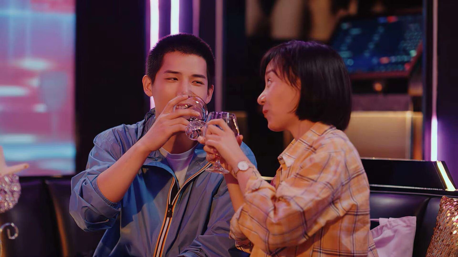 开云平台-王权争霸，从欧冠绿茵到辽宁之巅，两种国王的胜利法则